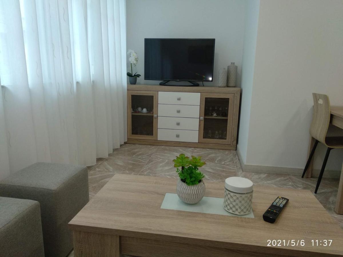Apartamentos Yeik 101 穆希亚 外观 照片